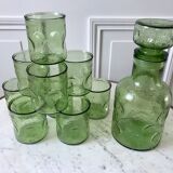 Set of decanter and 9 green glasses in bubbled glass 70s