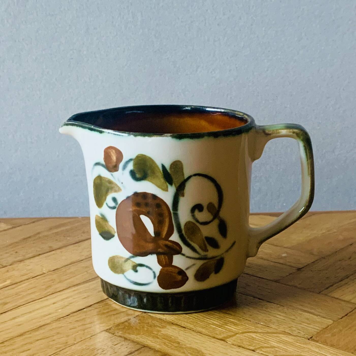 Old Boch milk jug - Argenteuil series