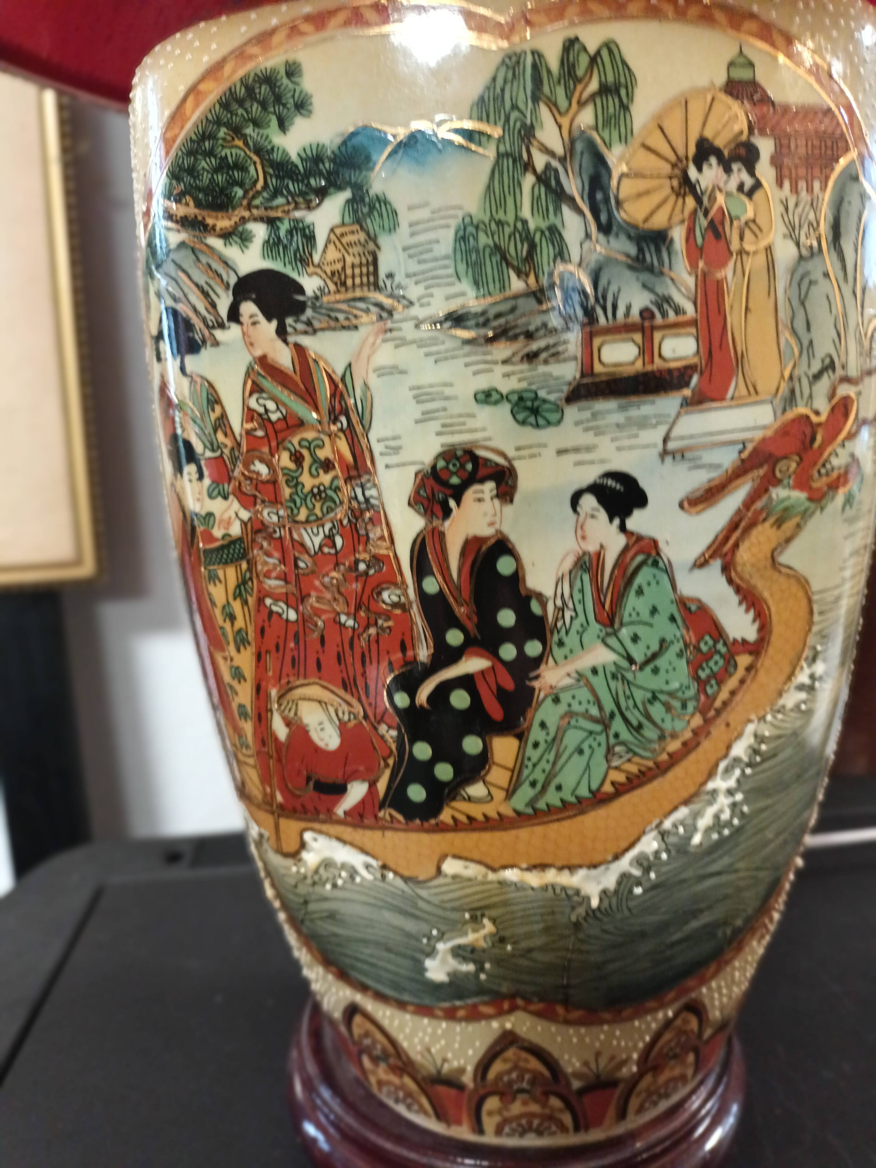 Asian ceramic lamp