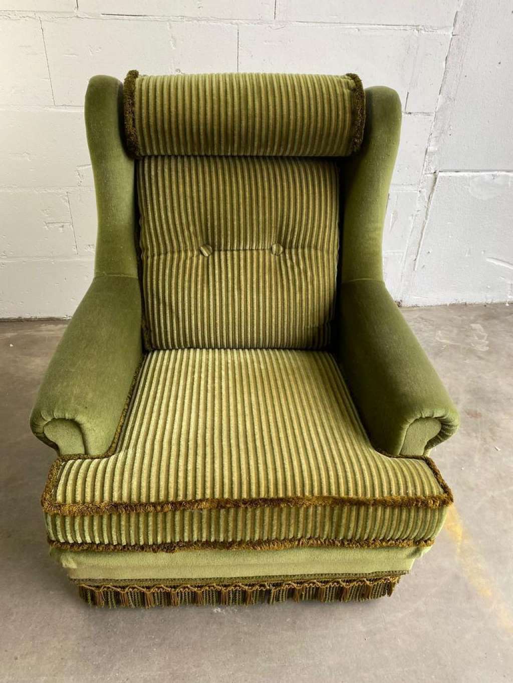 Vintage green single-seater / armchair / club chair