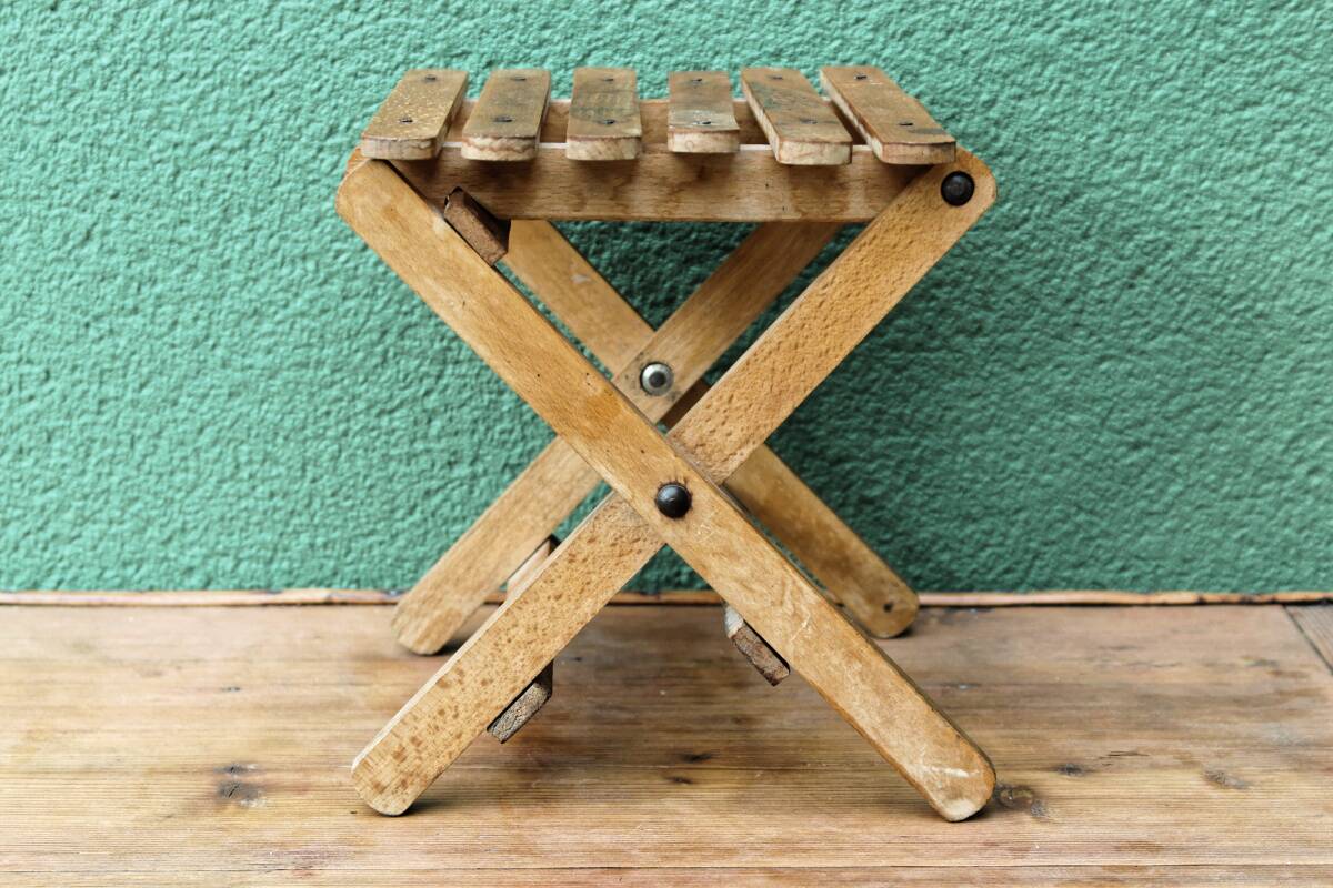 Folding slatted wood stool