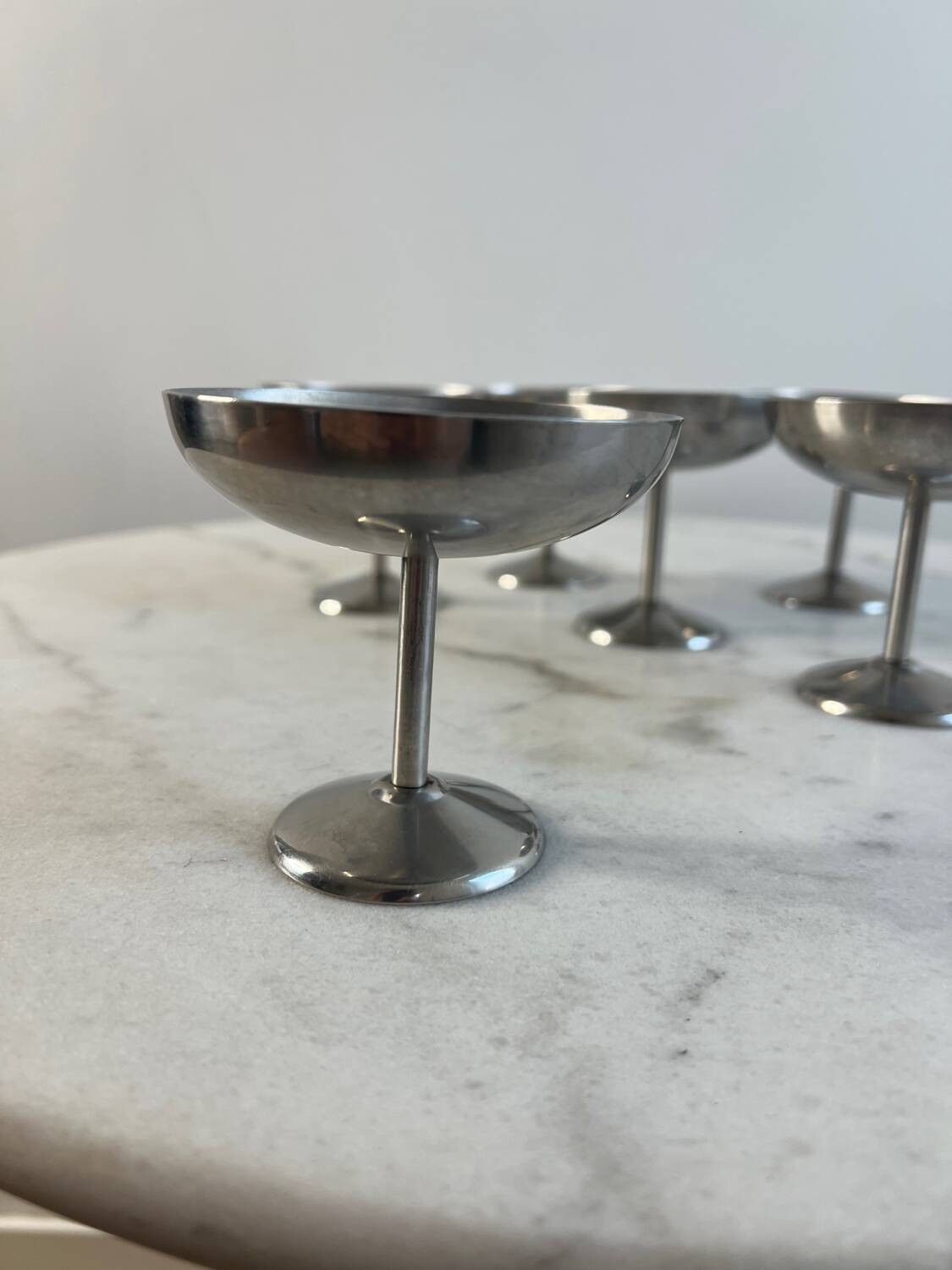 Set of 6 stainless steel cups