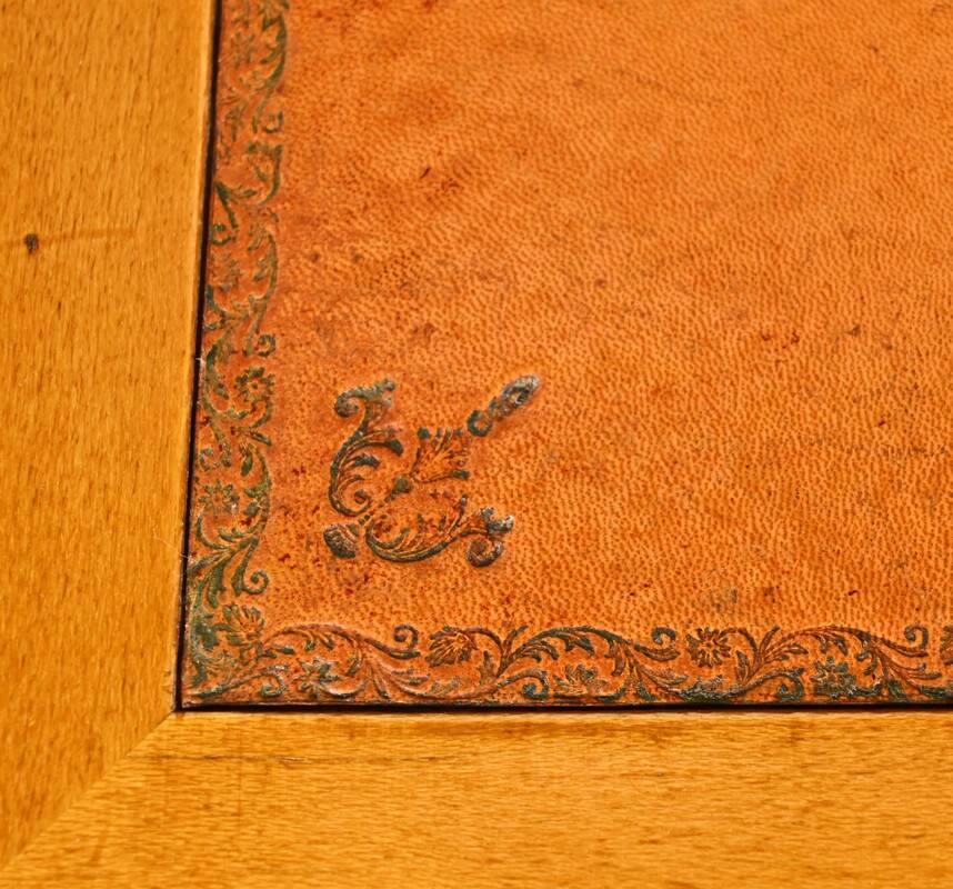 Secrétaire Estampillé en Bois de Rose, style Transition – 1900
