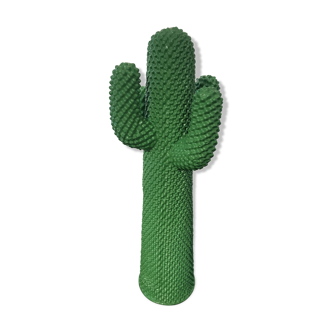 Cactus gufram
