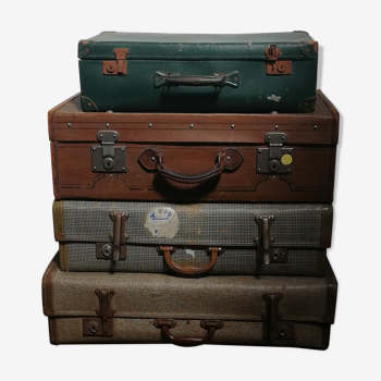 4 valises anciennes