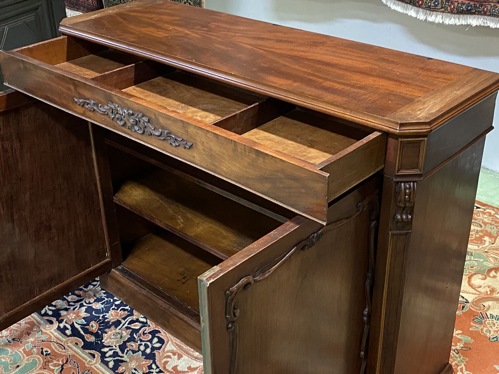 Buffet Napoleon III in mahogany - 19th
