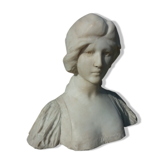 Buste d'une jeune fille par Affortunato Gori (1895-1925) et datant des années 20