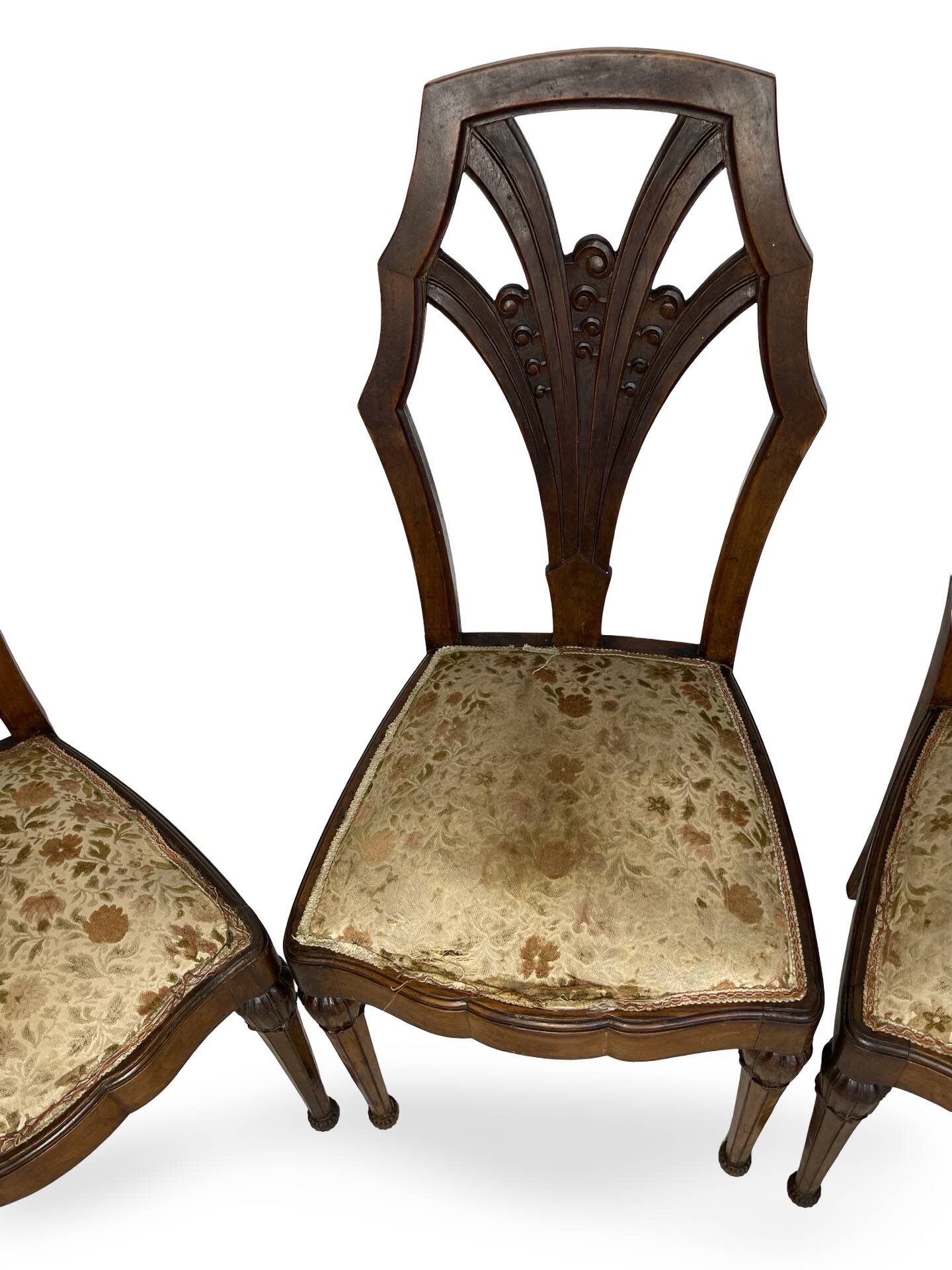 Ensemble de 6 chaises de salle à manger en noyer sculpté Art Déco, années 1920/1930