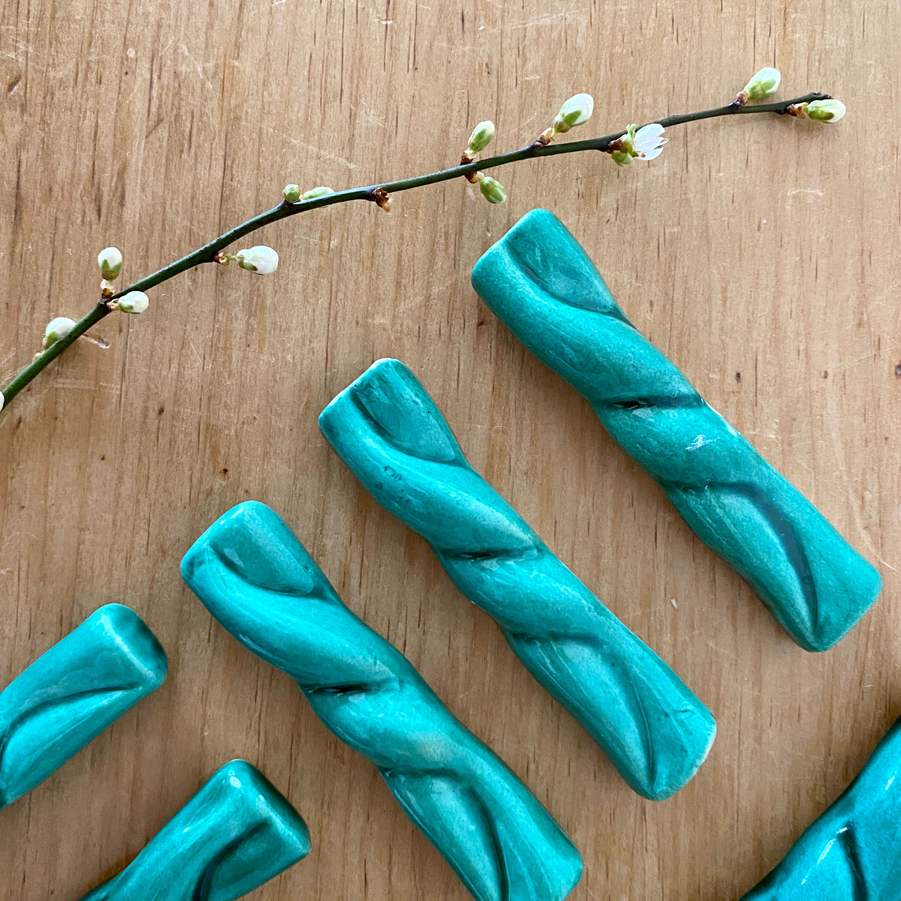 Set of 10 vintage ceramic knife holders
