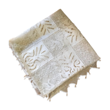 Nappe brodée