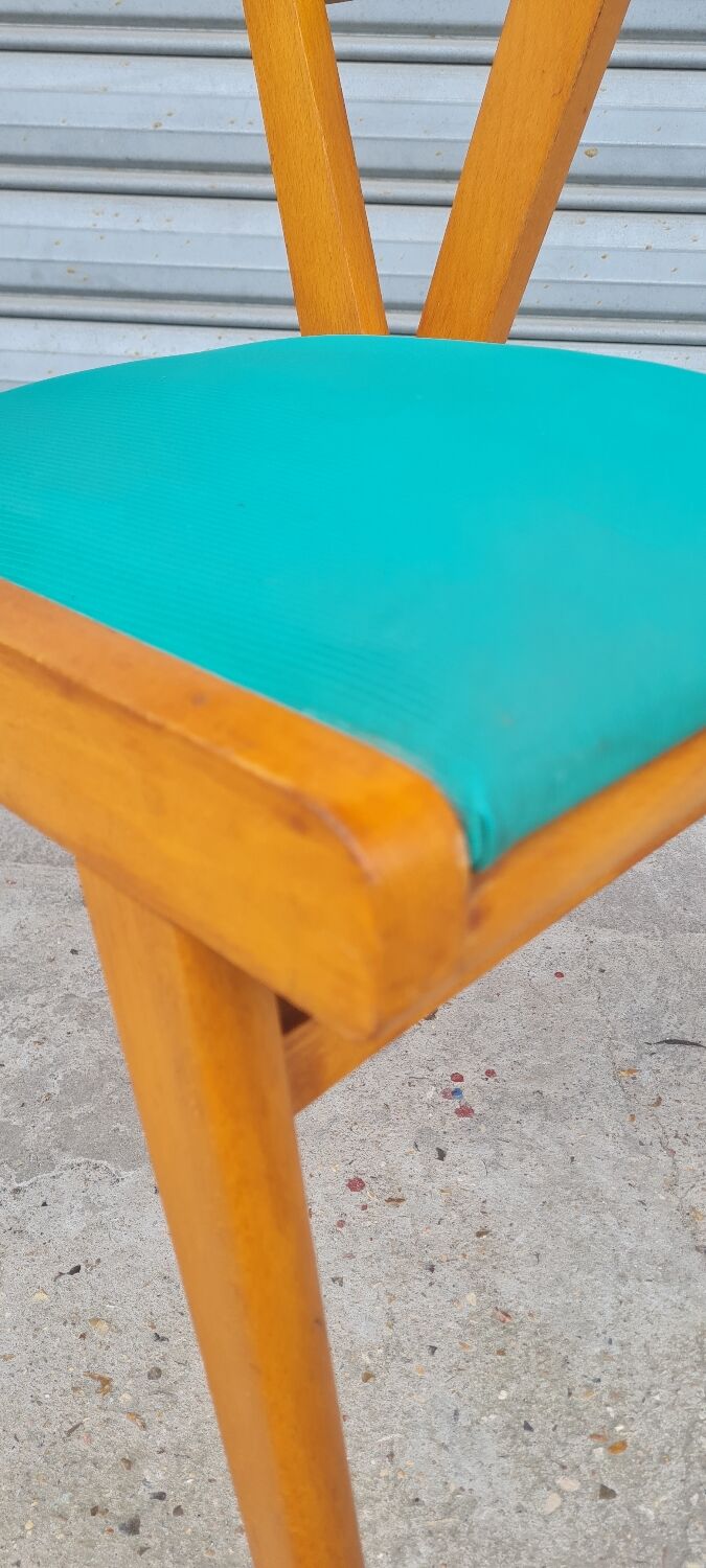 Light wood bridge armchair