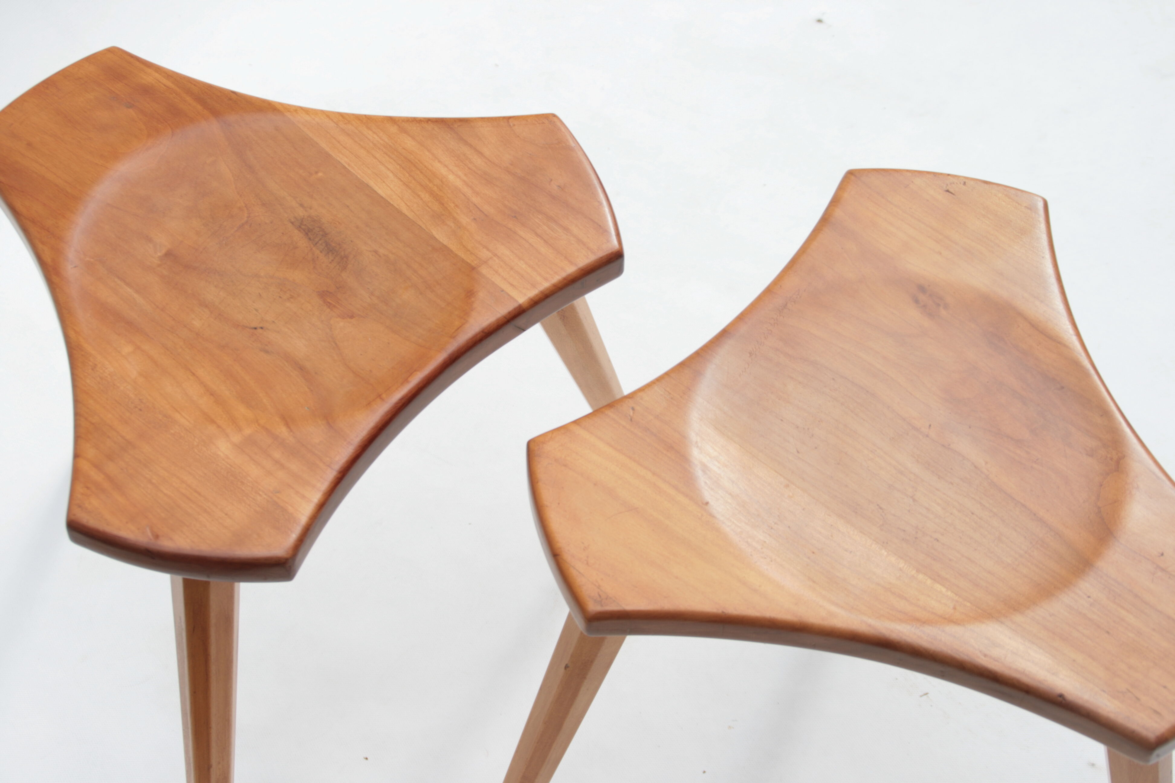 Lot of 2 beech and elm stools, France, 1950s