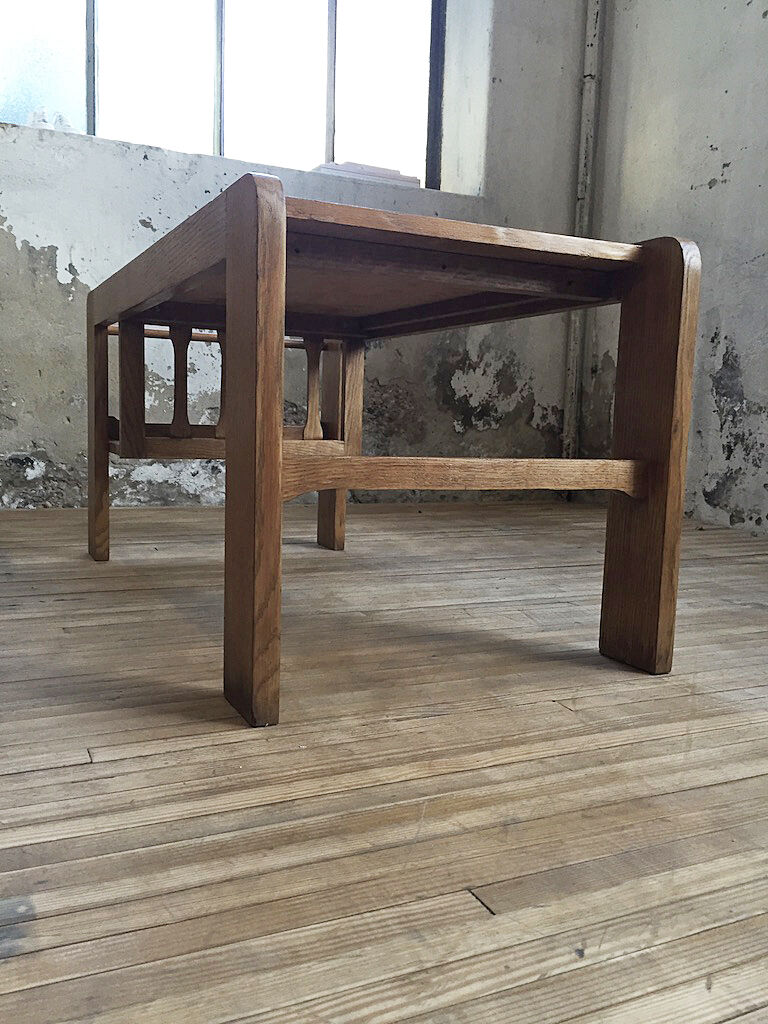 Coffee table door review