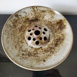 Cup pique flowers in sandstone signed