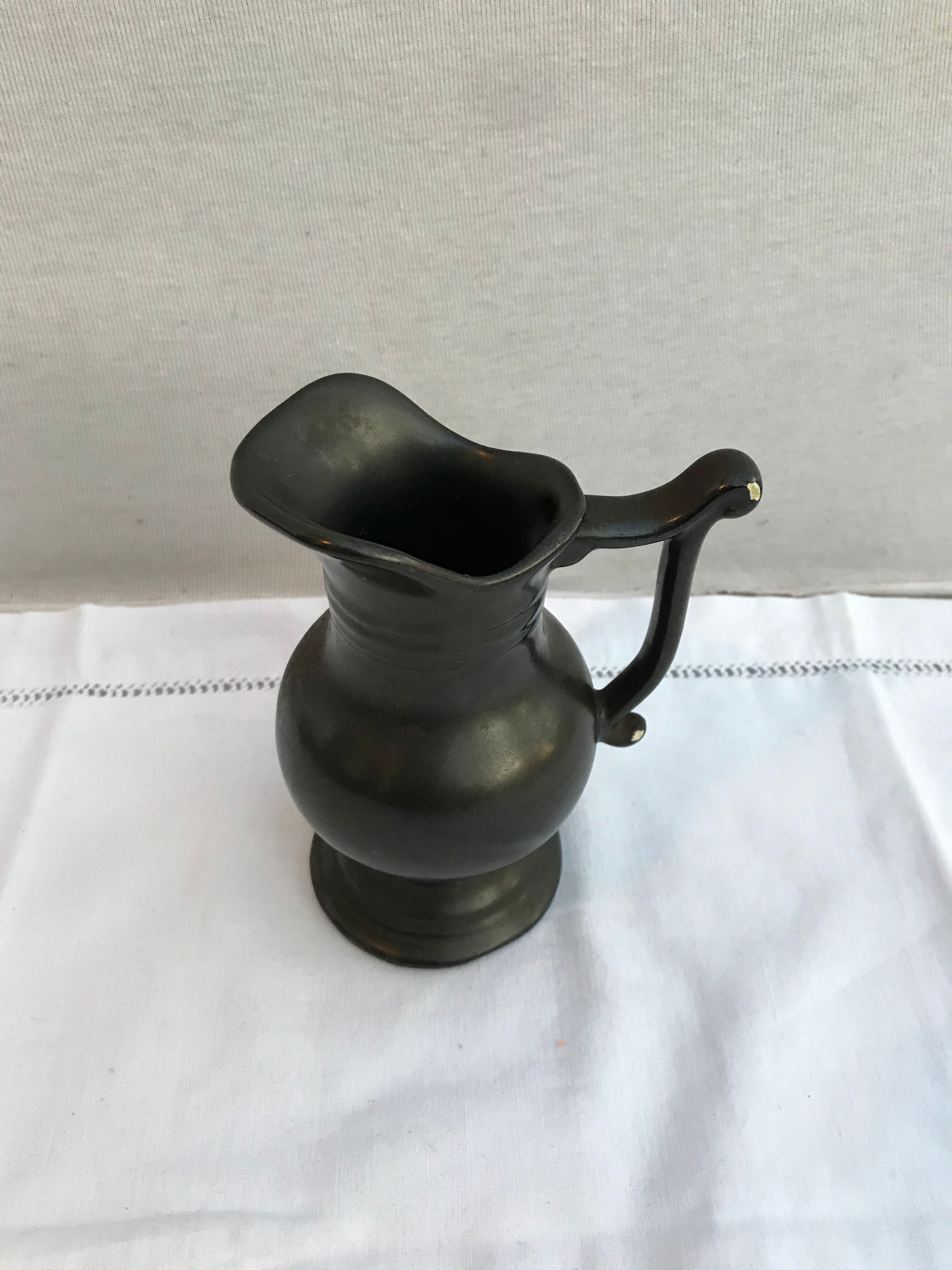 Former Pitcher VILLENAUXE IN CHAMPAGNE