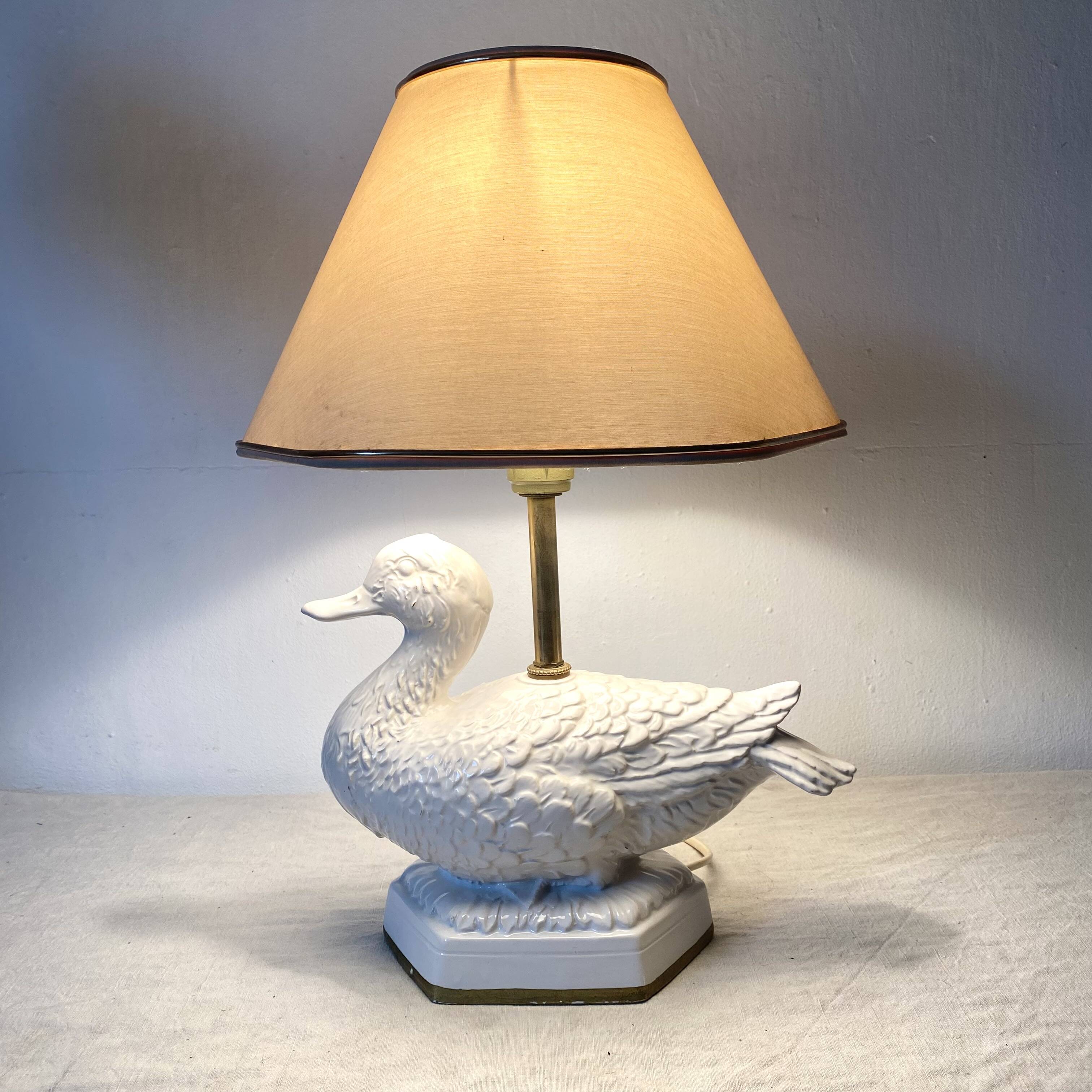 Vintage ceramic duck lamp