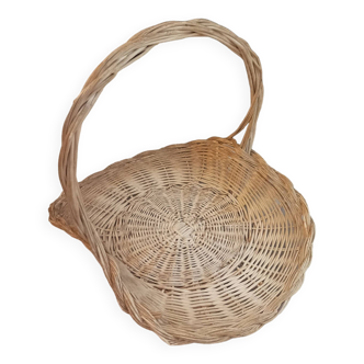 Rattan basket