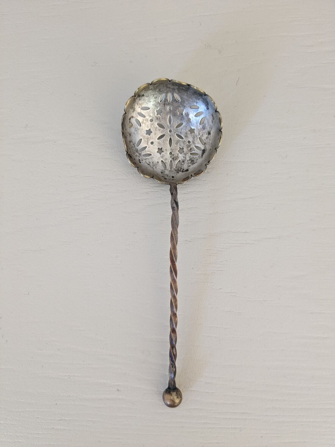 Cuillère à sucre saupoudreuse