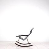 Foldable rocking chair by Takeshi Nii