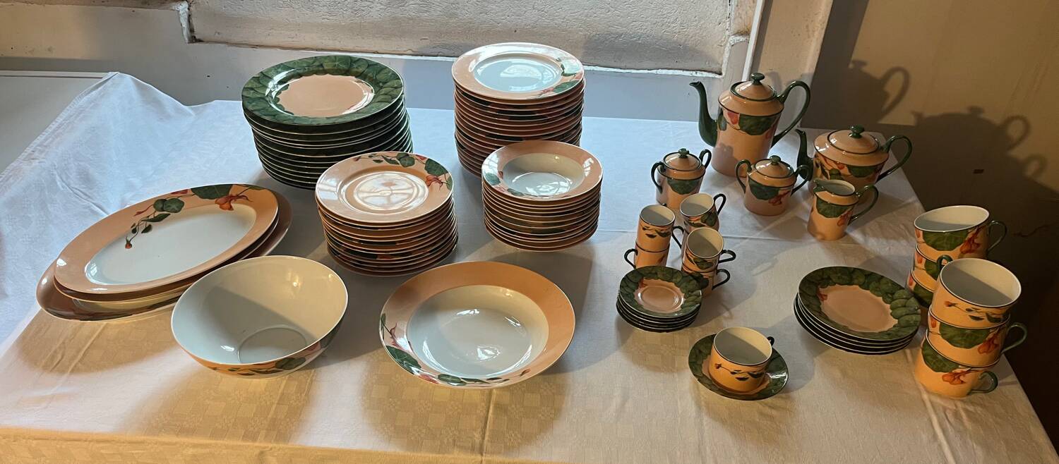 Service Capucine Porcelaines Lafarge -Limoges