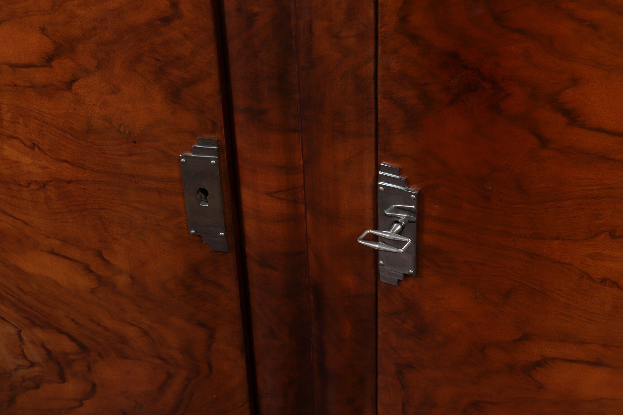 French art deco sideboard in walnut 1920
