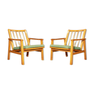 Paire de fauteuils ton vert clair