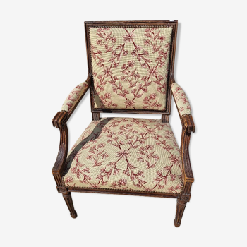 Fauteuil Louis XVI en noyer du XIXème siecle