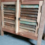Chest of drawers