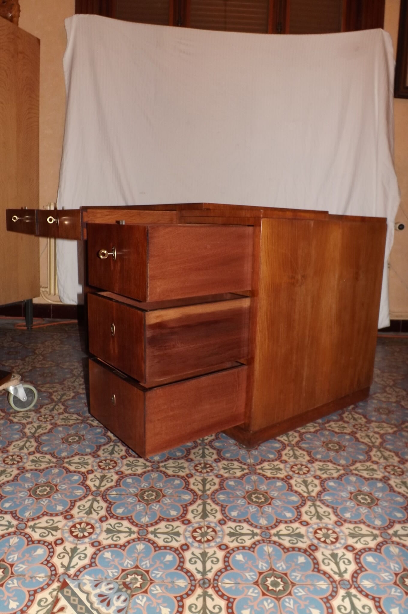 Art deco desk by Jules Leleu