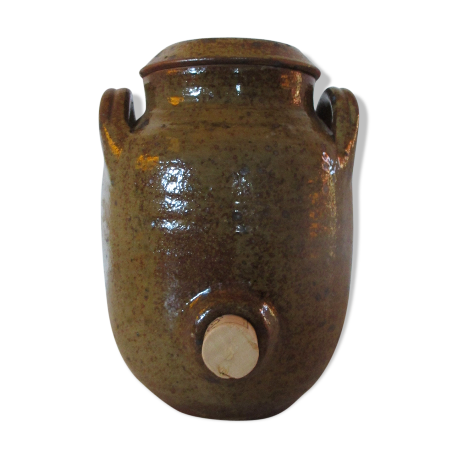 Verified sandstone vine vinaigrier