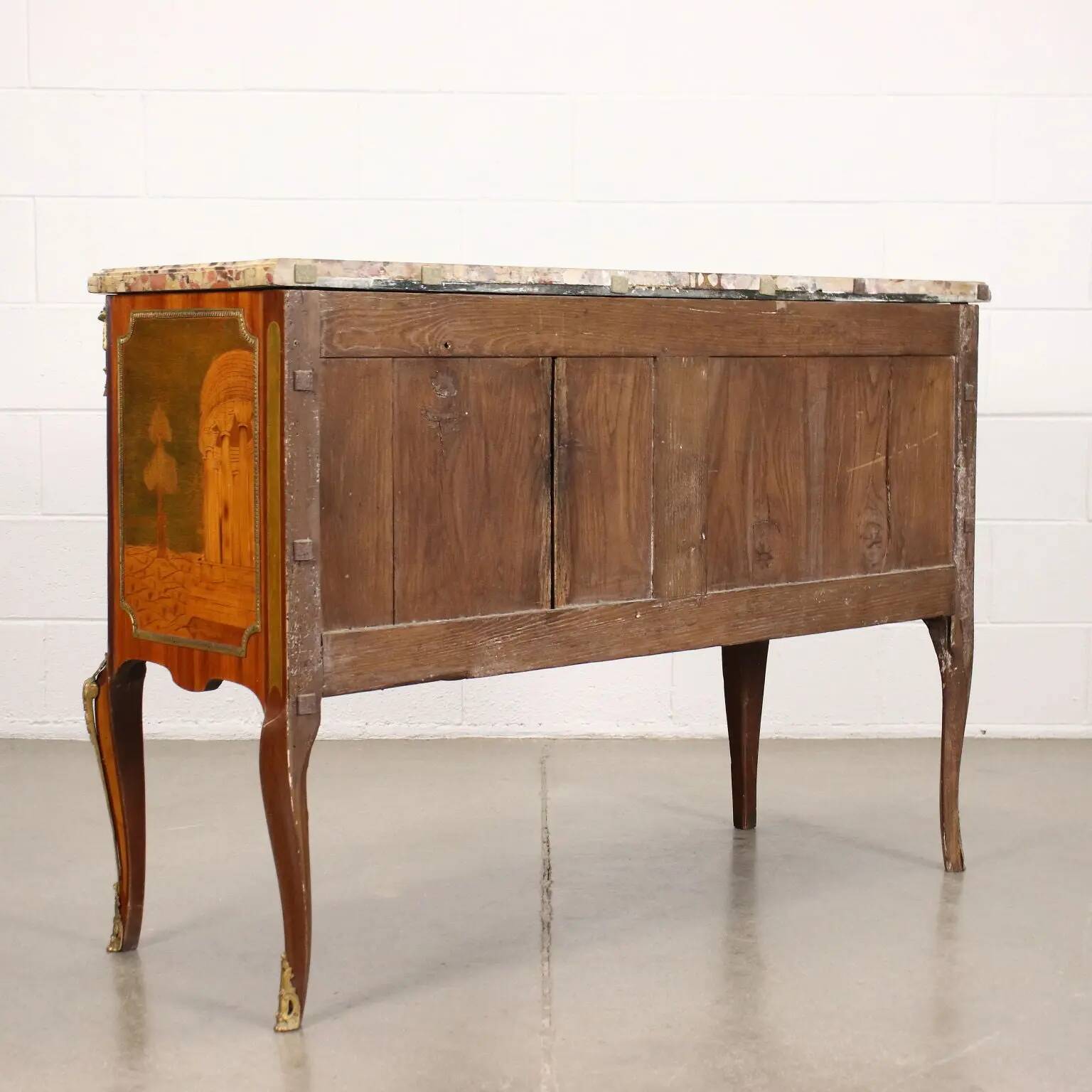 Neoclassical maple commode, France, 18th century