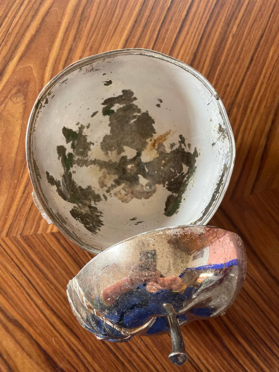 70' metal apple pocket emptier