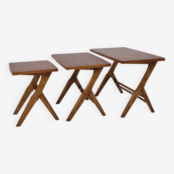 Ensemble de 3 tables gigognes en bois, Hollande 1960