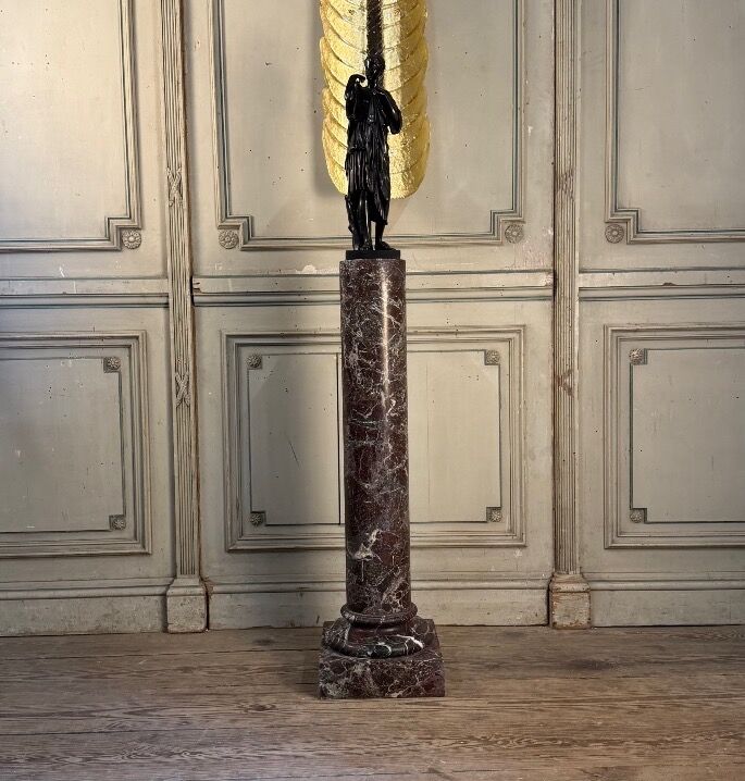 Levento marble column, around 1880