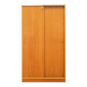 garde-robe en frêne,