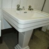 Earthenware sink