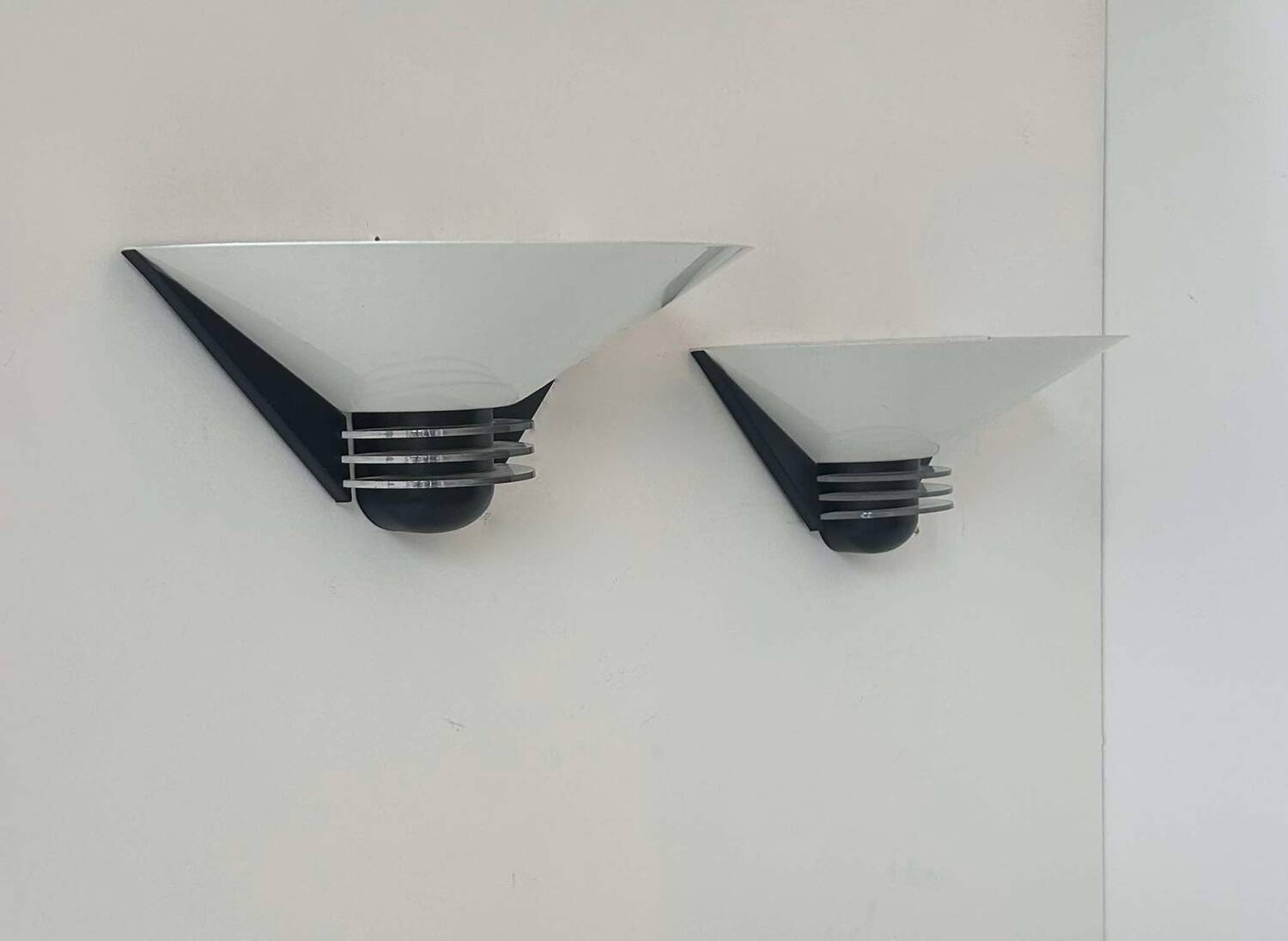 Pair of vintage wall lights, white lacquered metal, France 1980