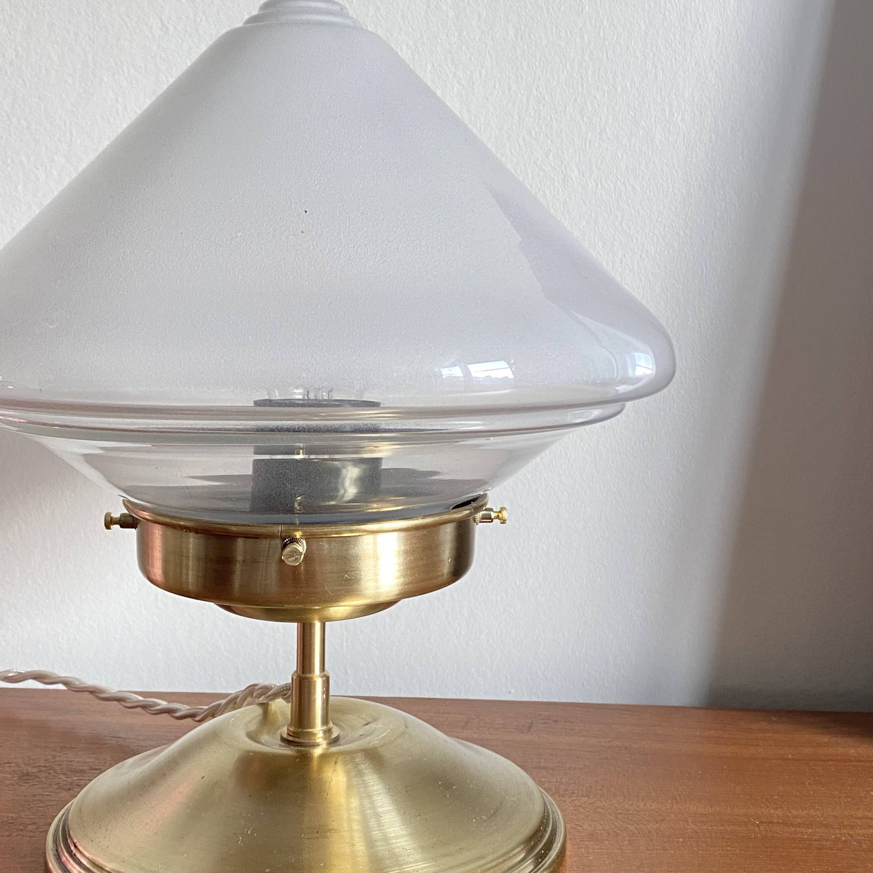 Antique table lamp with pointed glass globe and brass base, antique vintage lighting fixture LAMP-7345