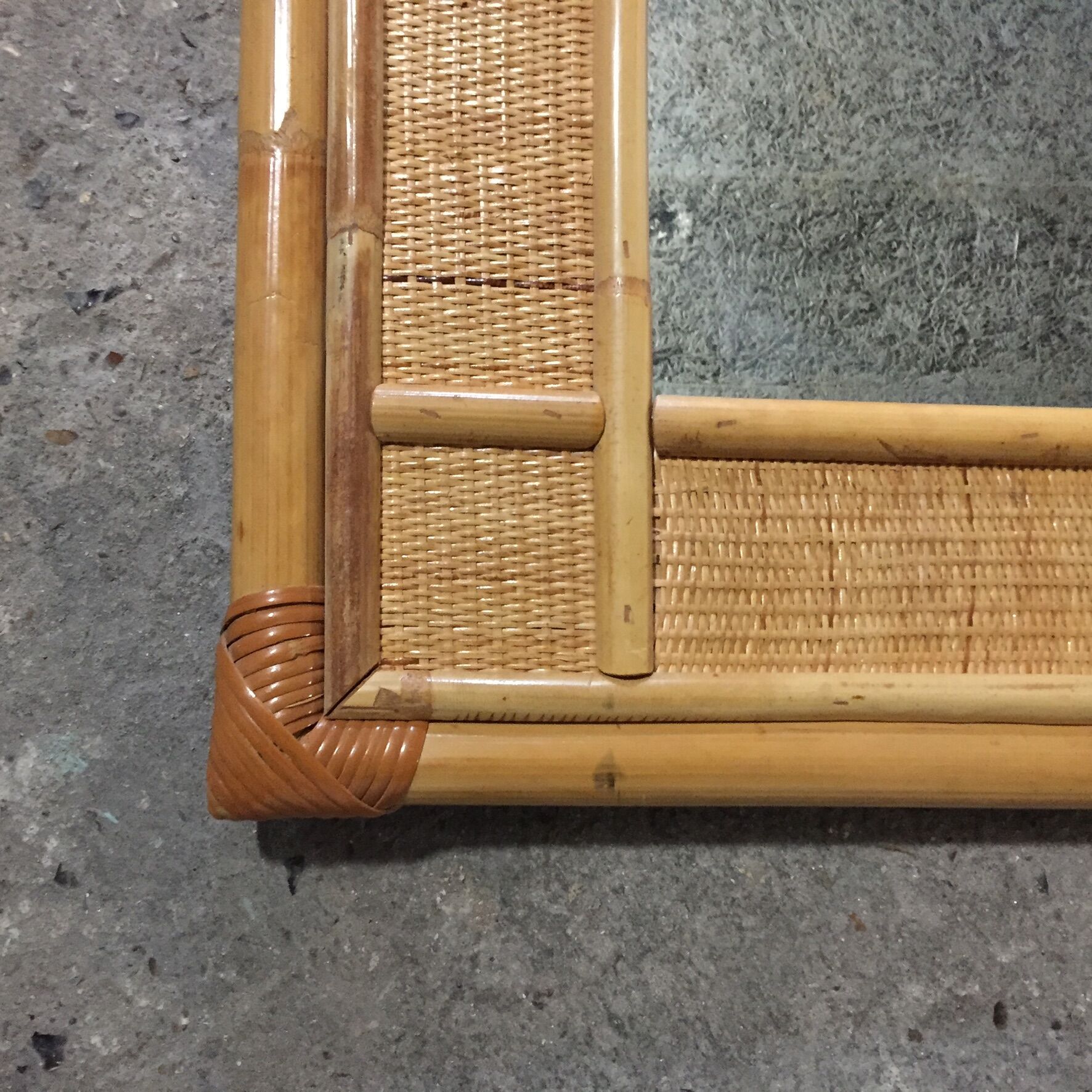 Large mirror bamboo rattan 1970 86x97cm
