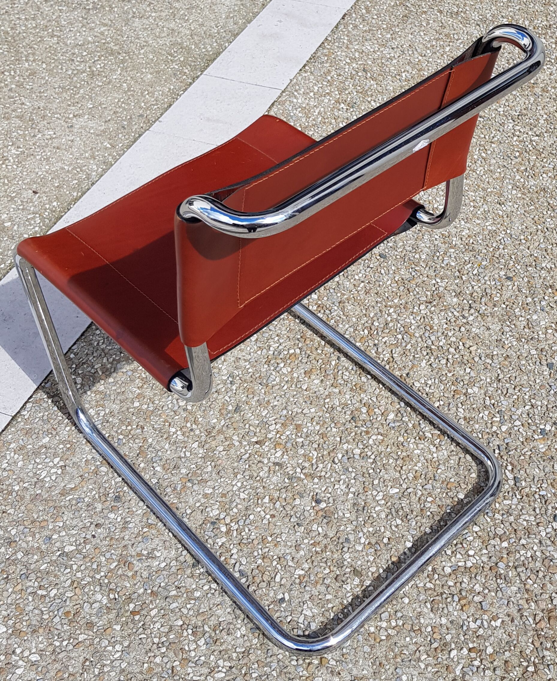 Pairs of Marcel Breuer chairs b33 camel.