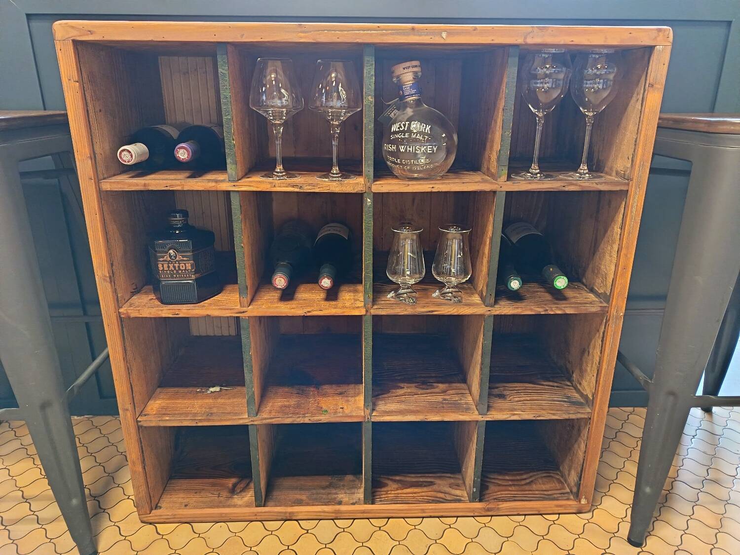 Tradesman's cabinet/locker