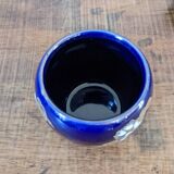 Tray set and its earthenware pots