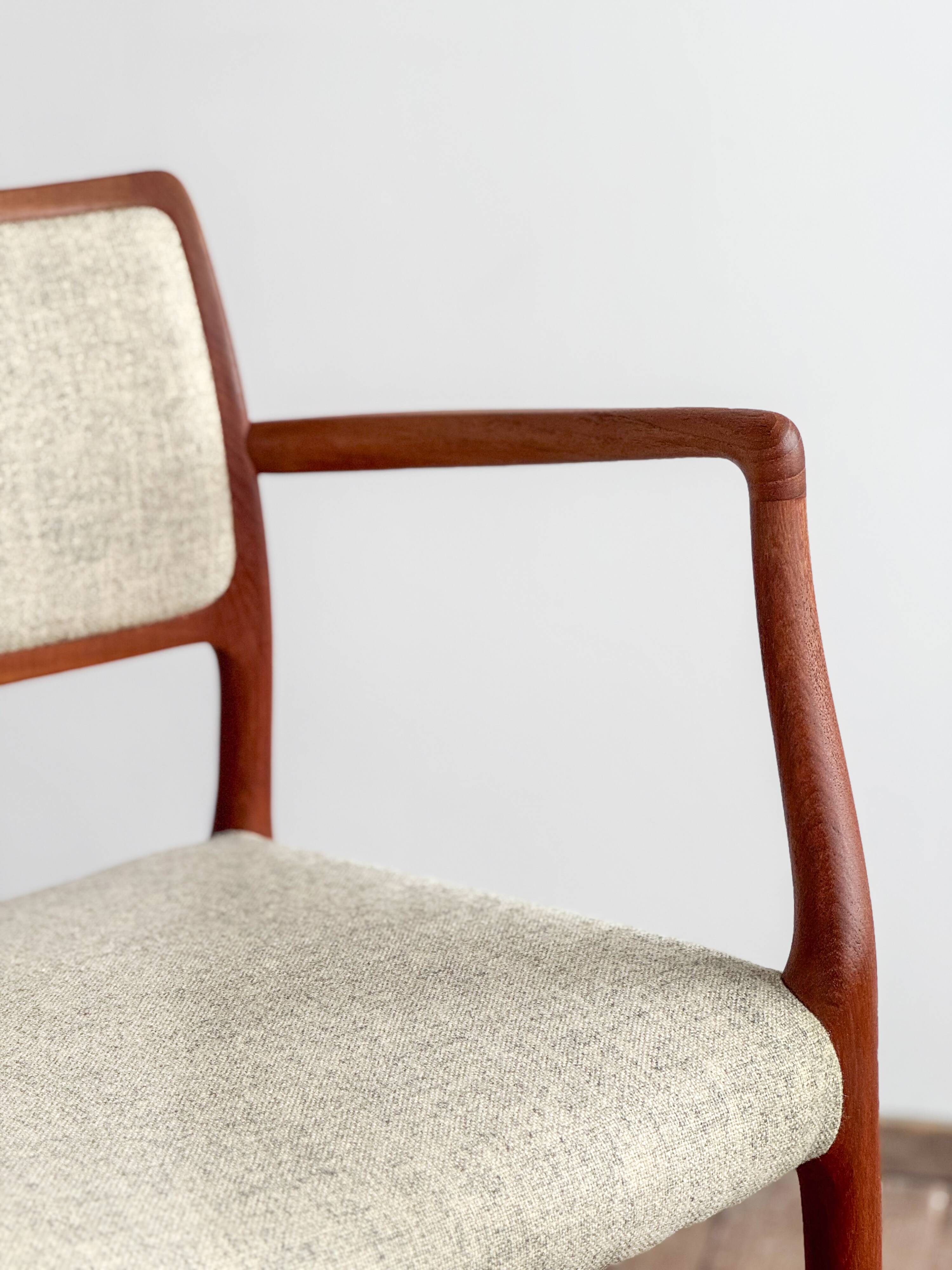 Fauteuil modèle 65 en teck par Niels O. Møller, Danemark