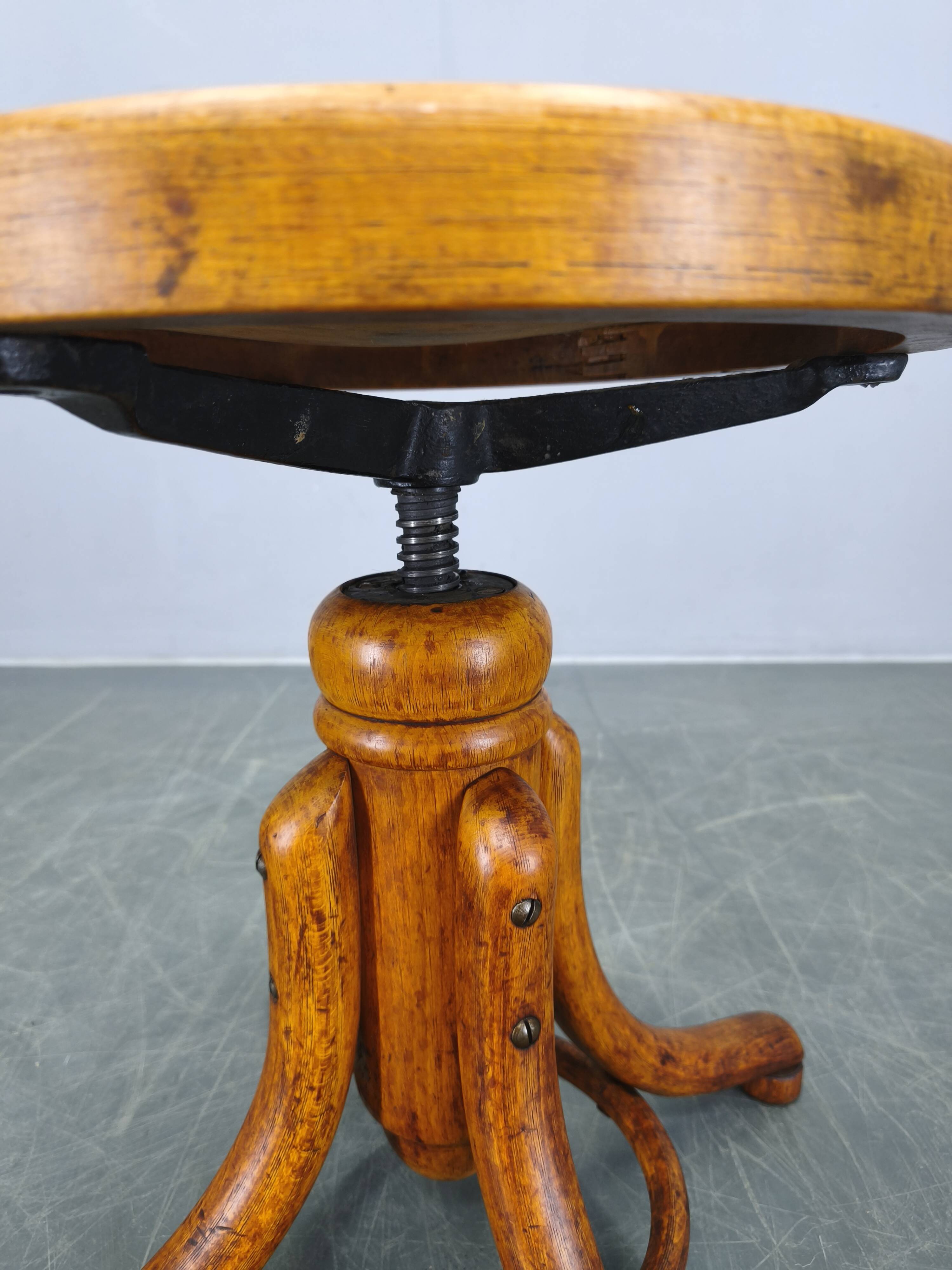 Thonet Bentwood Swivel Piano Stool, Czechoslovakia 1930s