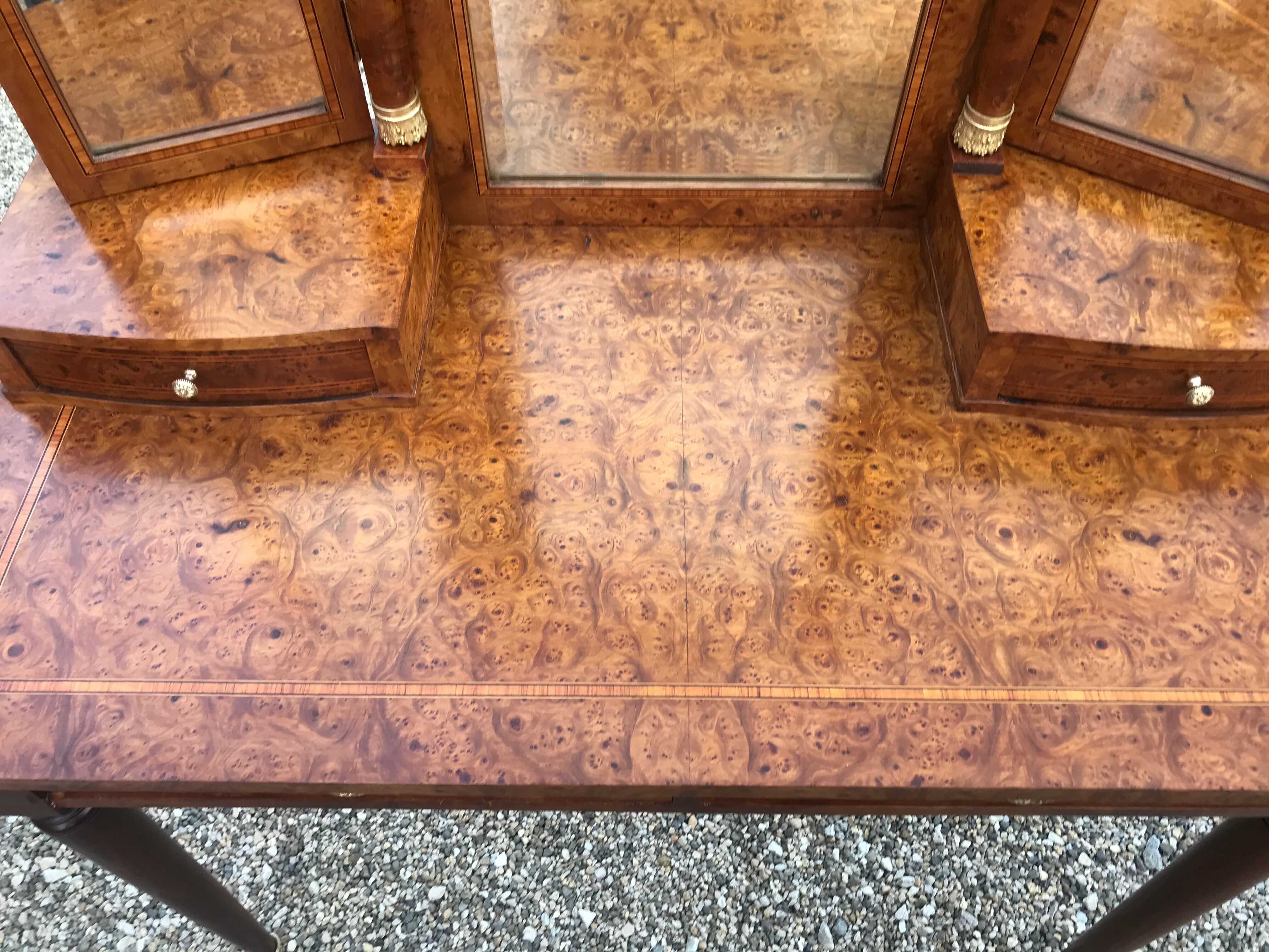 Coiffeuse Louis XVI ronce de noyer 1920