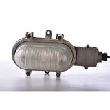 Industrial wall lamp