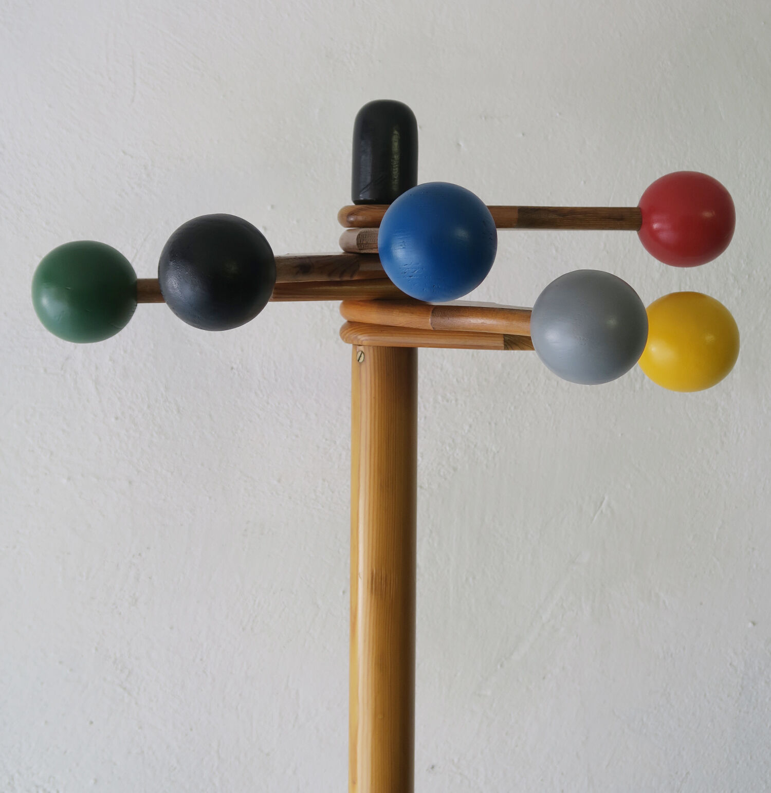 Coatrack on foot mulicolore