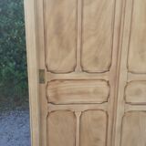 Parisian cabinet with 2 sliding doors 1 shelf solid beech