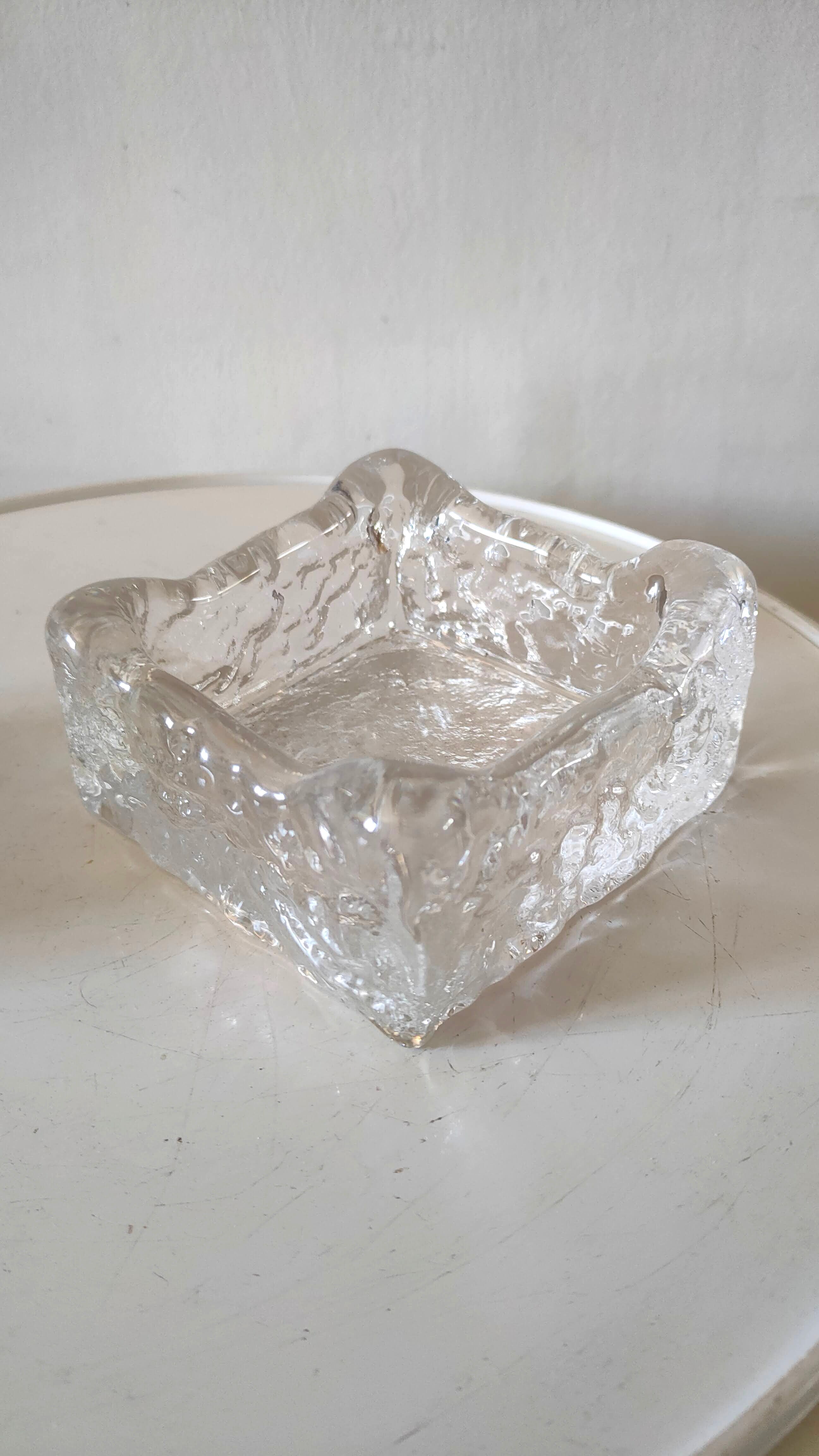 Briquet et cendrier en verre givré Kalmar design années 70