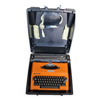 Typewriter Triumph gabriele 2000